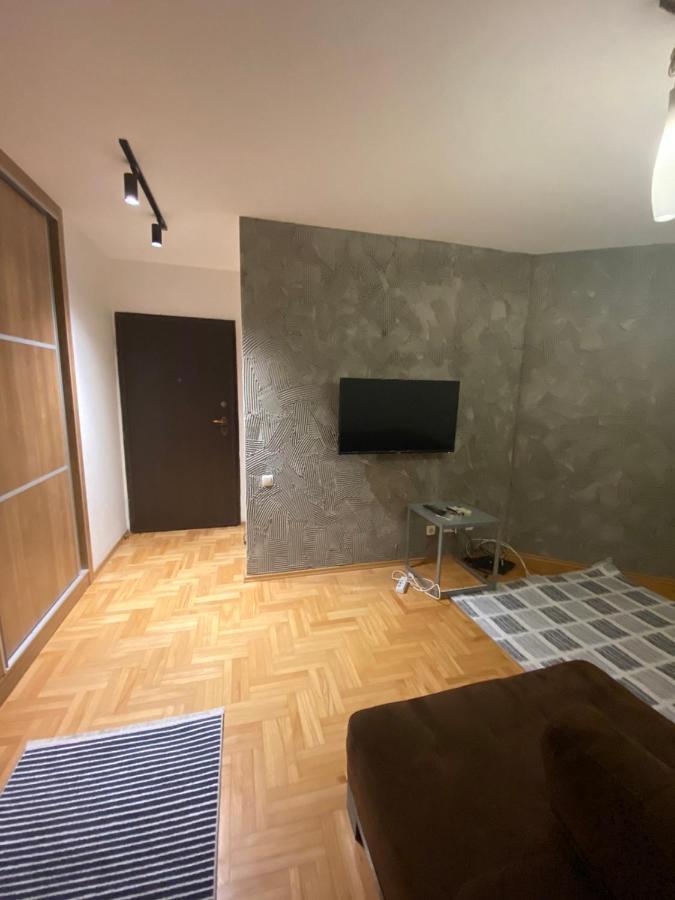 My Place 普里什蒂纳 外观 照片