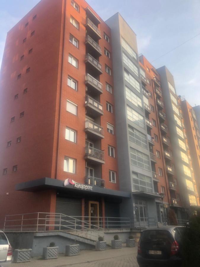 My Place 普里什蒂纳 外观 照片