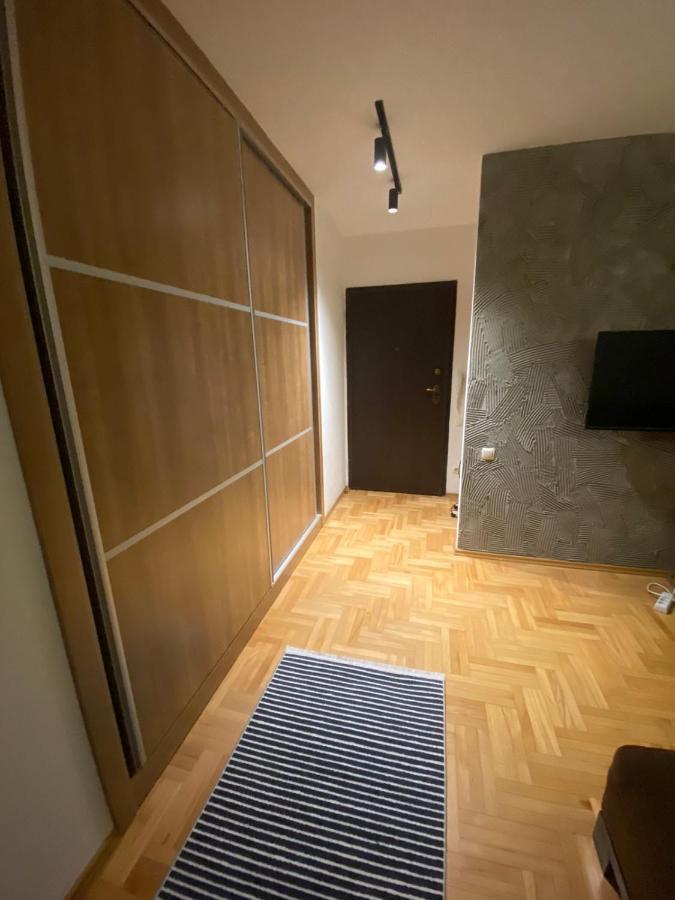 My Place 普里什蒂纳 外观 照片