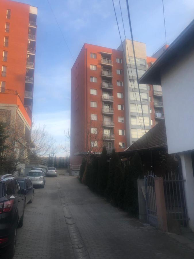 My Place 普里什蒂纳 外观 照片