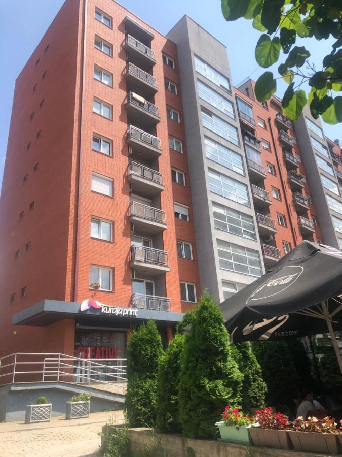 My Place 普里什蒂纳 外观 照片